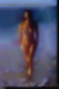 couple looking for pussy