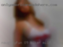 Naughtyfun_09 biker milf swingers singular